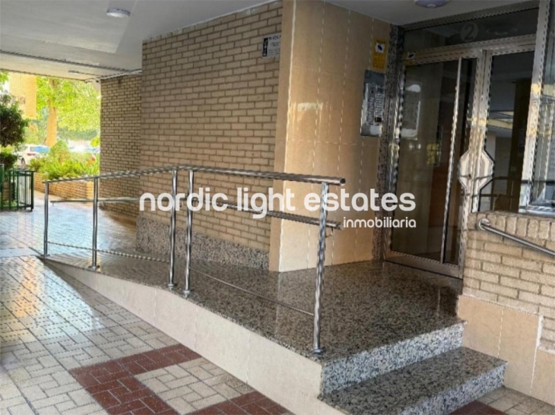 Gran piso de 4 dormitorios y parking