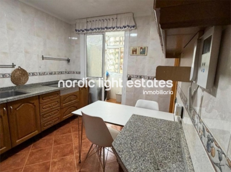 Gran piso de 4 dormitorios y parking