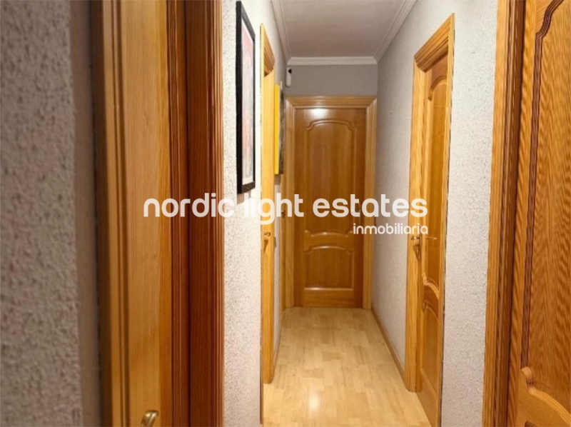 Gran piso de 4 dormitorios y parking