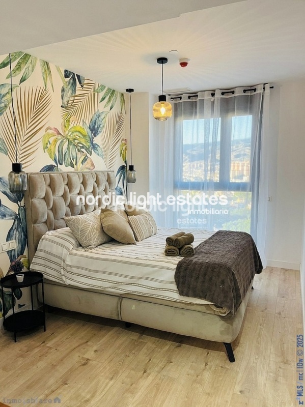 Excelente piso con parking privado, sala de cine, gimnasio, piscina