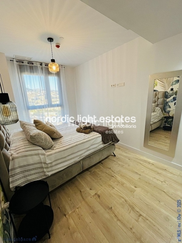 Excelente piso con parking privado, sala de cine, gimnasio, piscina