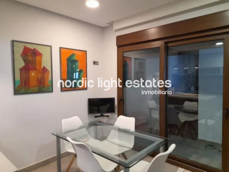 Luxury detached villa 6 beds, 5 baths 