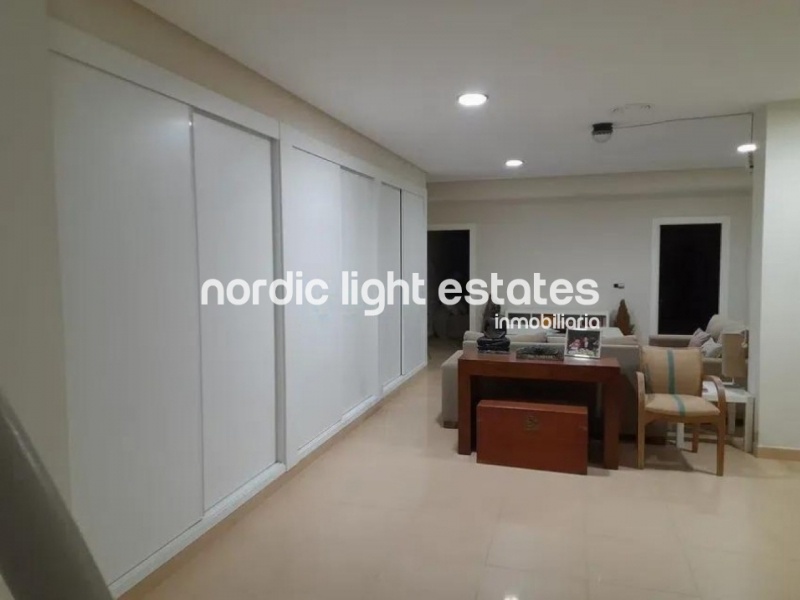 Luxury detached villa 6 beds, 5 baths 