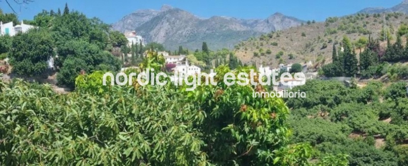 Casa de campo al sur a solo 2 kilómetros de Frigiliana y 4,5 de Nerja