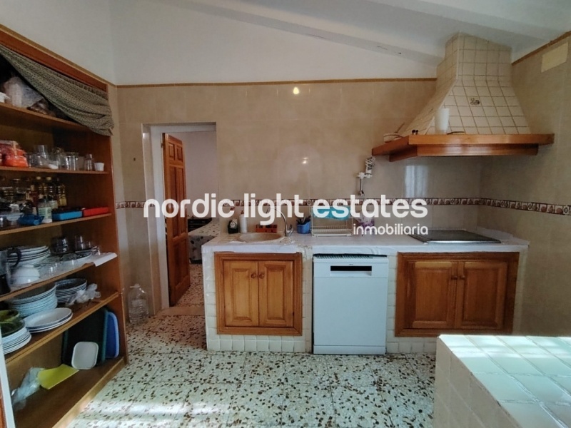 Casa de campo al sur a solo 2 kilómetros de Frigiliana y 4,5 de Nerja