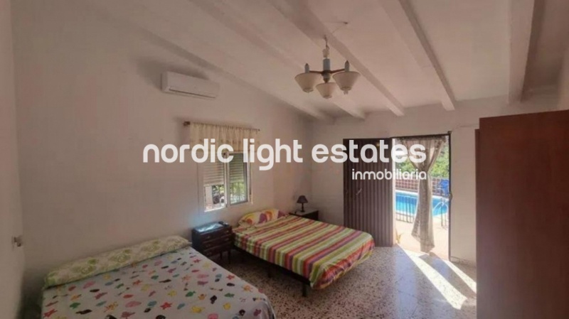 Casa de campo al sur a solo 2 kilómetros de Frigiliana y 4,5 de Nerja