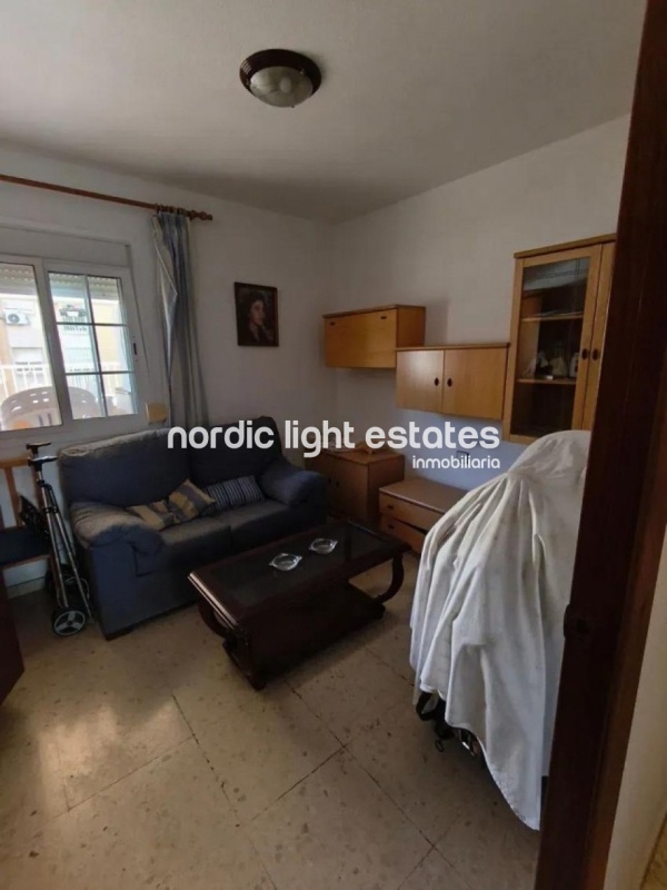 Spacious 4 beds apartment with a 32 sqm terrace