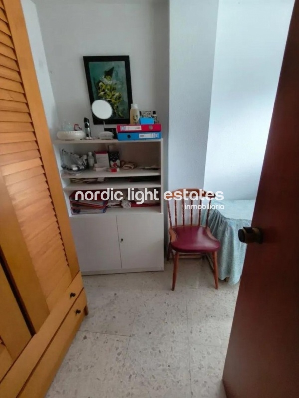 Spacious 4 beds apartment with a 32 sqm terrace