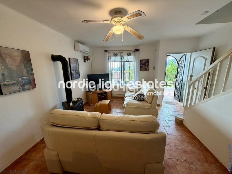 Lovely terraced house in La Noria