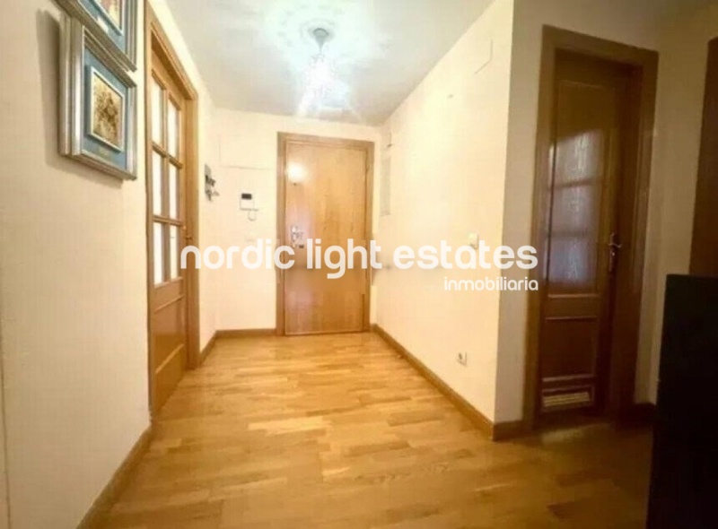 Excepcional piso muy amplio 4 dormitorios zona Parque Litoral