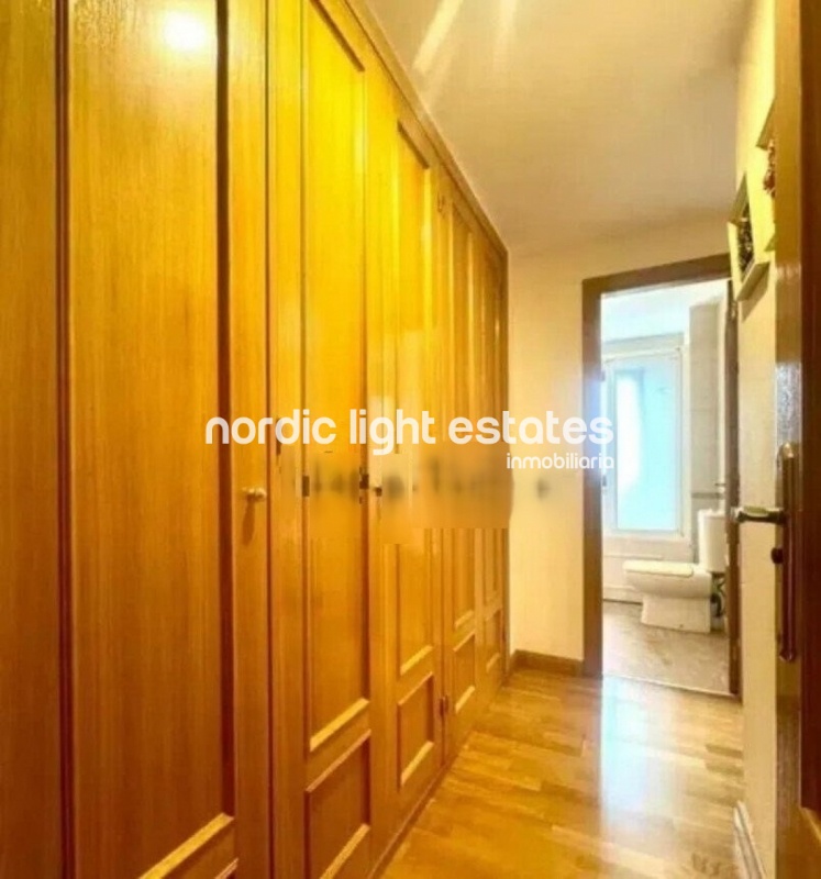 Excepcional piso muy amplio 4 dormitorios zona Parque Litoral