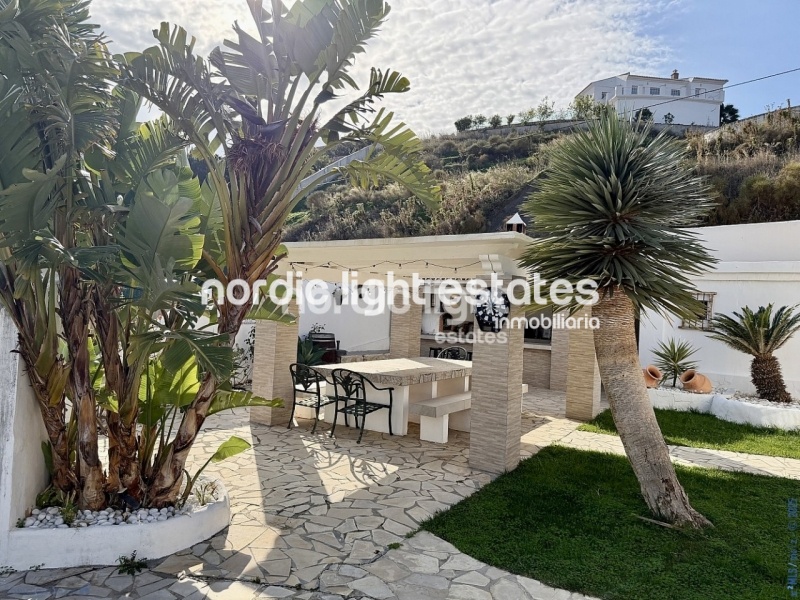 3 villas de lujo con 14 dormitorios,11 baños y 3 piscinas