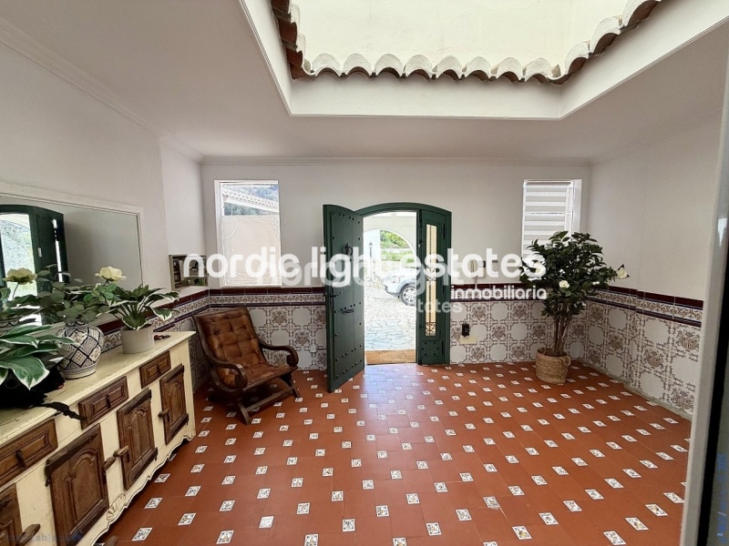 3 villas de lujo con 14 dormitorios,11 baños y 3 piscinas