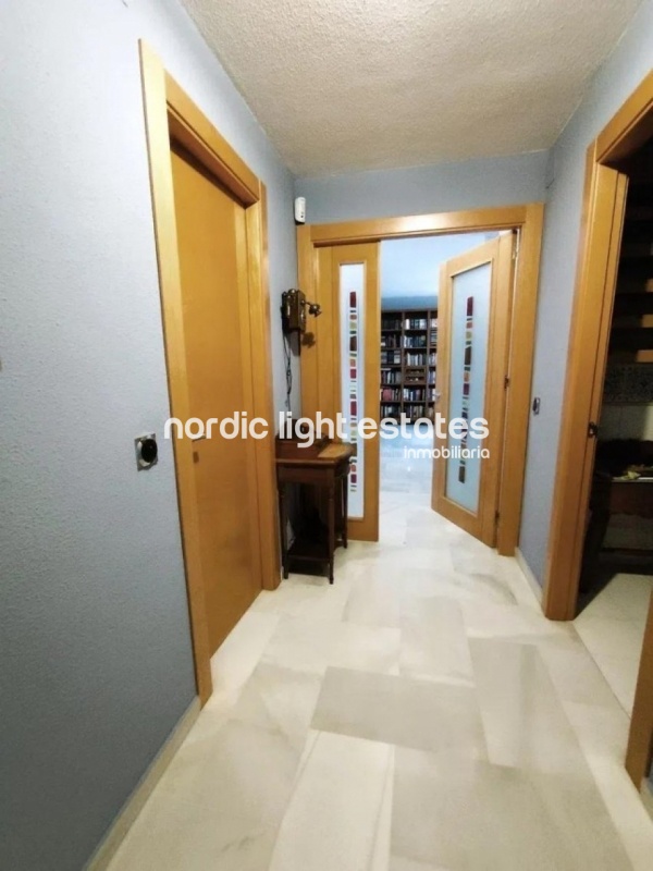 Amplio y luminoso piso en Limonar Alto