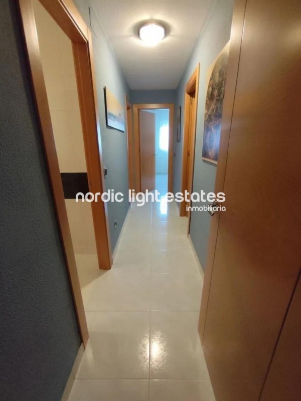 Amplio y luminoso piso en Limonar Alto