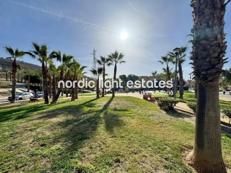 Bonita casa adosada con 2 plazas de garaje