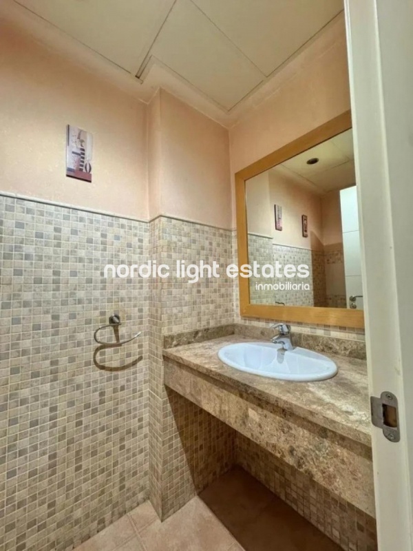 Bonita casa adosada con 2 plazas de garaje