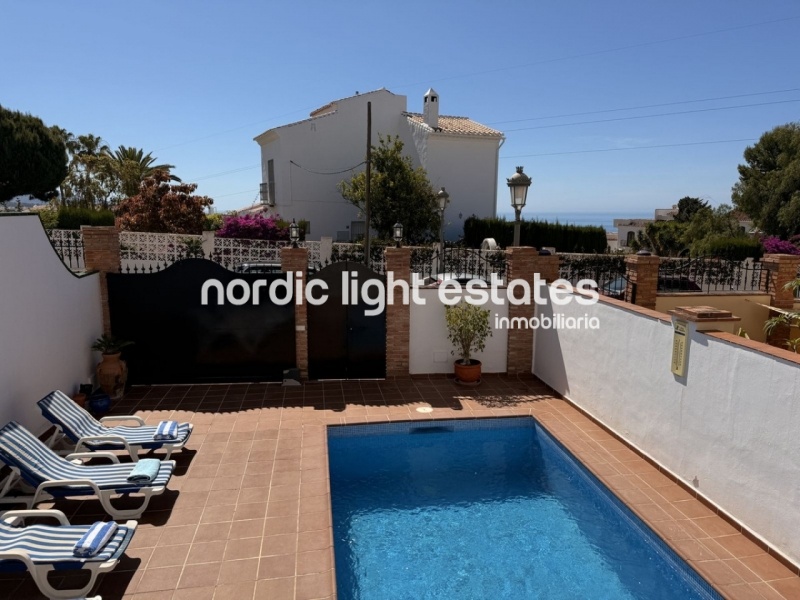Villa Nerja 3 beds