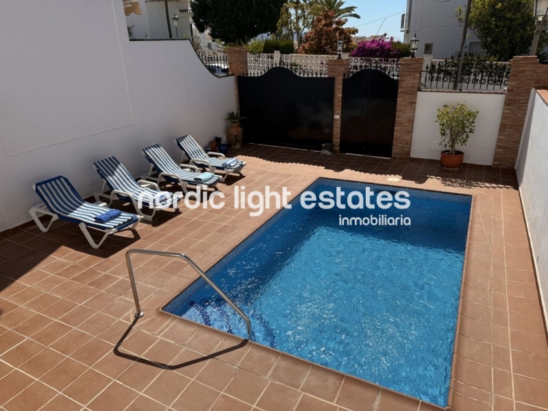 Villa Nerja 3 beds