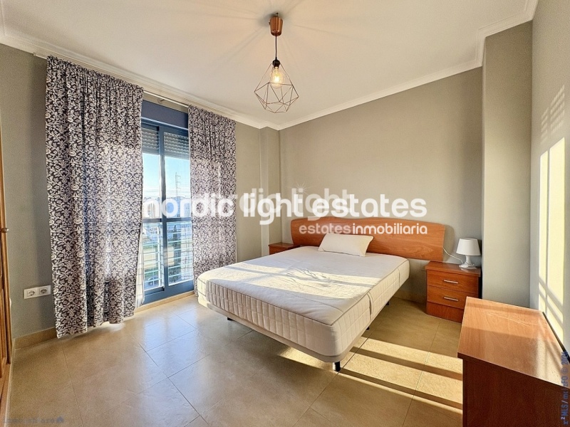 Excelente apartamento con plaza de parking