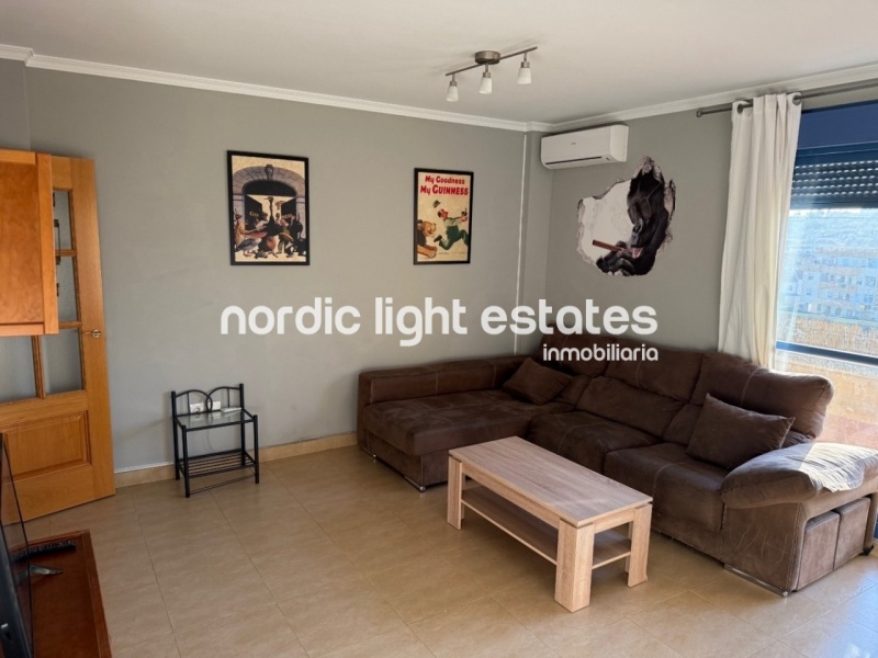 Estupendo apartamento con plaza de garaje privada