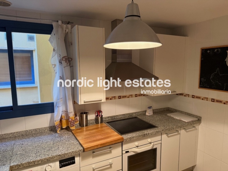 Estupendo apartamento con plaza de garaje privada