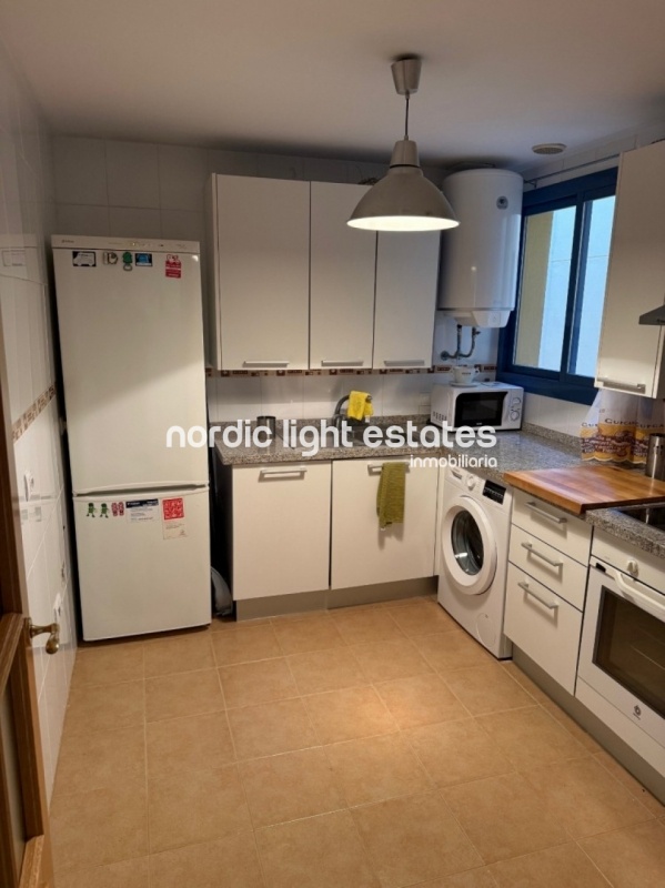 Estupendo apartamento con plaza de garaje privada