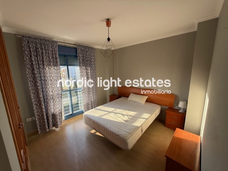 Estupendo apartamento con plaza de garaje privada