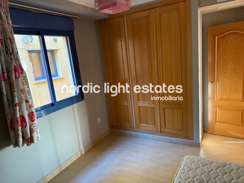 Estupendo apartamento con plaza de garaje privada