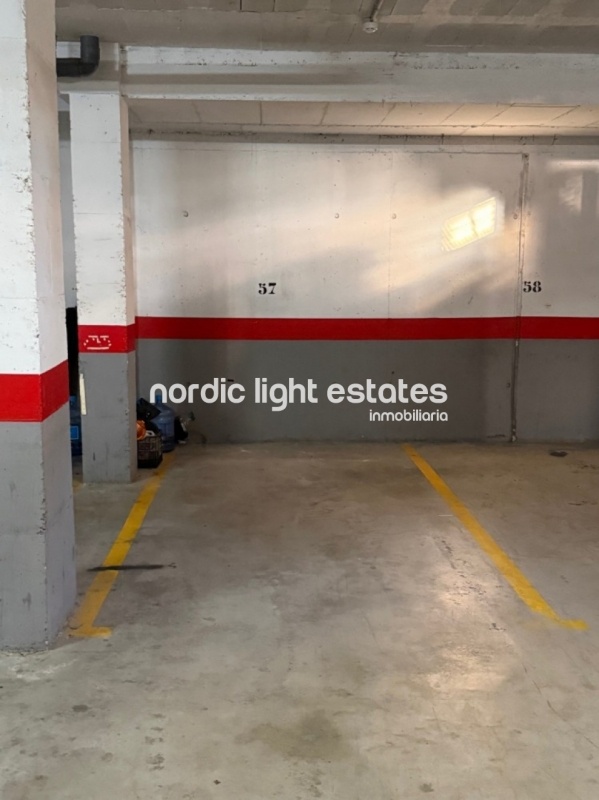 Estupendo apartamento con plaza de garaje privada