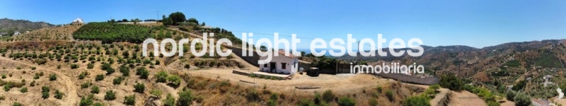 Linda casa de campo, posibilidad de ampliación legal