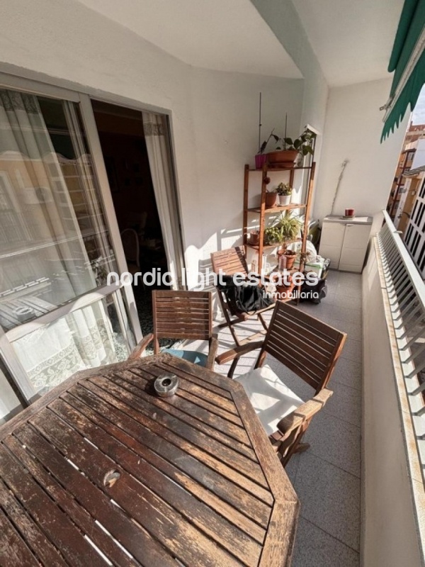 Piso muy próximo al Hospital Civil de Málaga