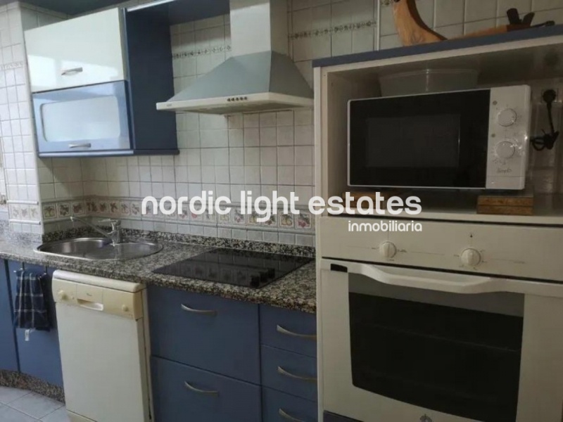 Bonito piso 4 dormitorios, 2 baños, piscina