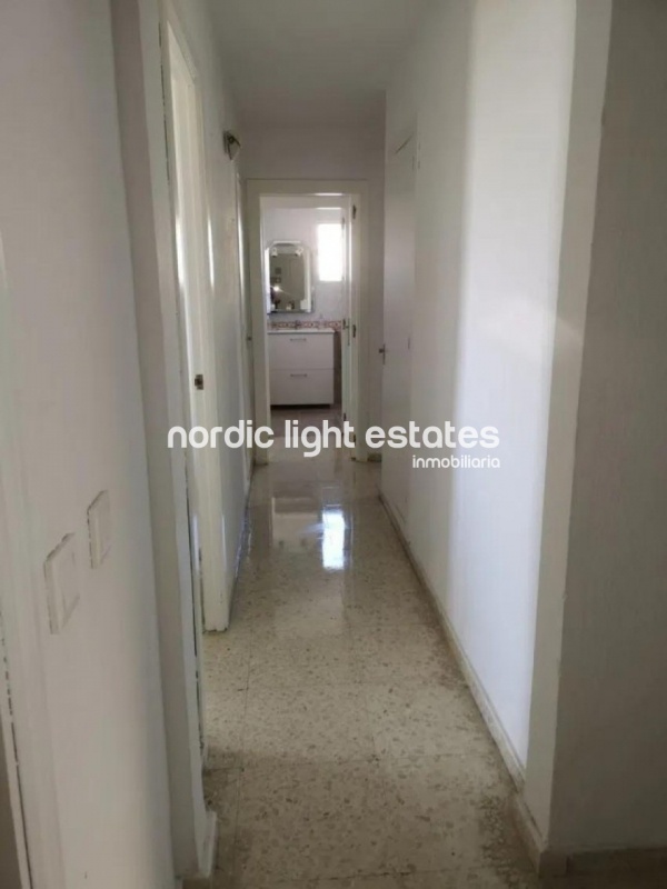 Bonito piso 4 dormitorios, 2 baños, piscina