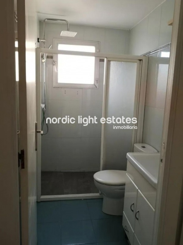 Bonito piso 4 dormitorios, 2 baños, piscina