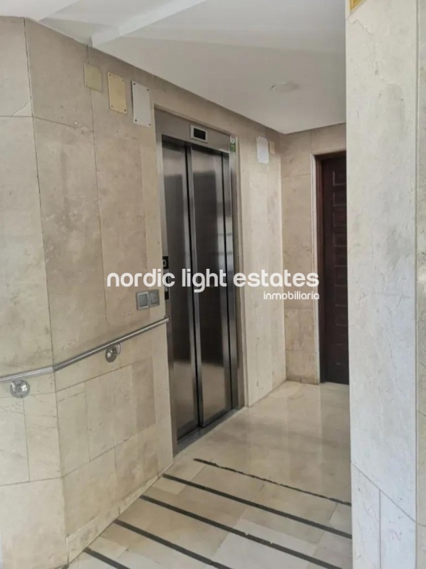 Bonito piso 4 dormitorios, 2 baños, piscina