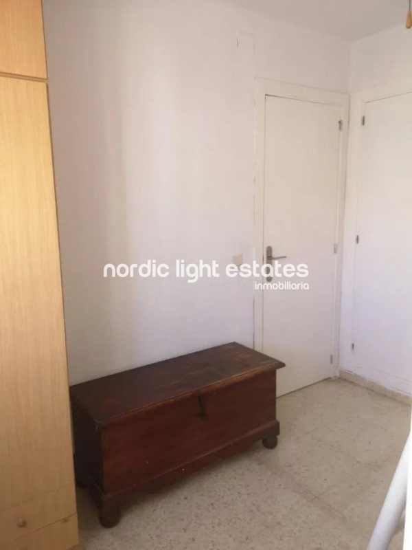 Bonito piso 4 dormitorios, 2 baños, piscina