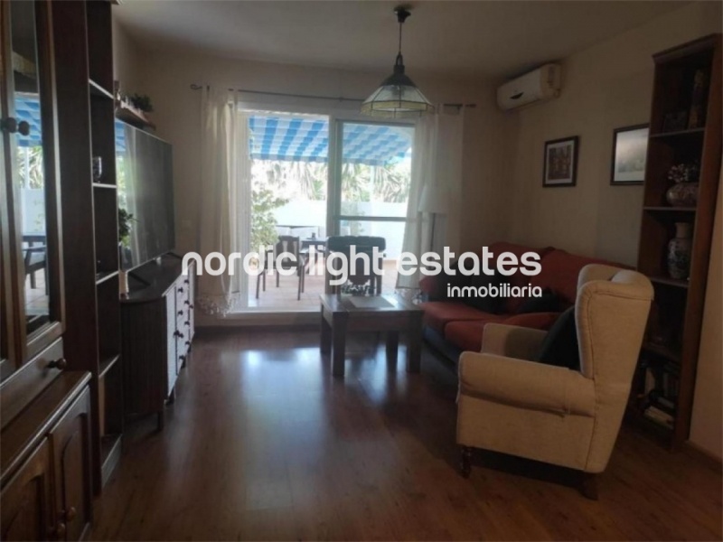 Precioso apartamento con una terraza de 30m2, parking y trastero