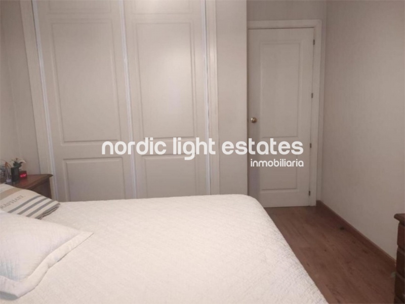 Precioso apartamento con una terraza de 30m2, parking y trastero