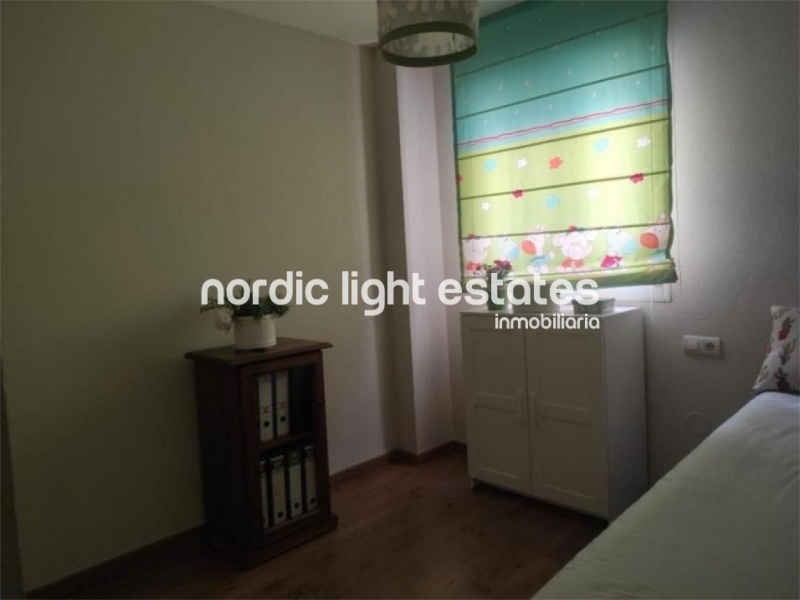 Precioso apartamento con una terraza de 30m2, parking y trastero