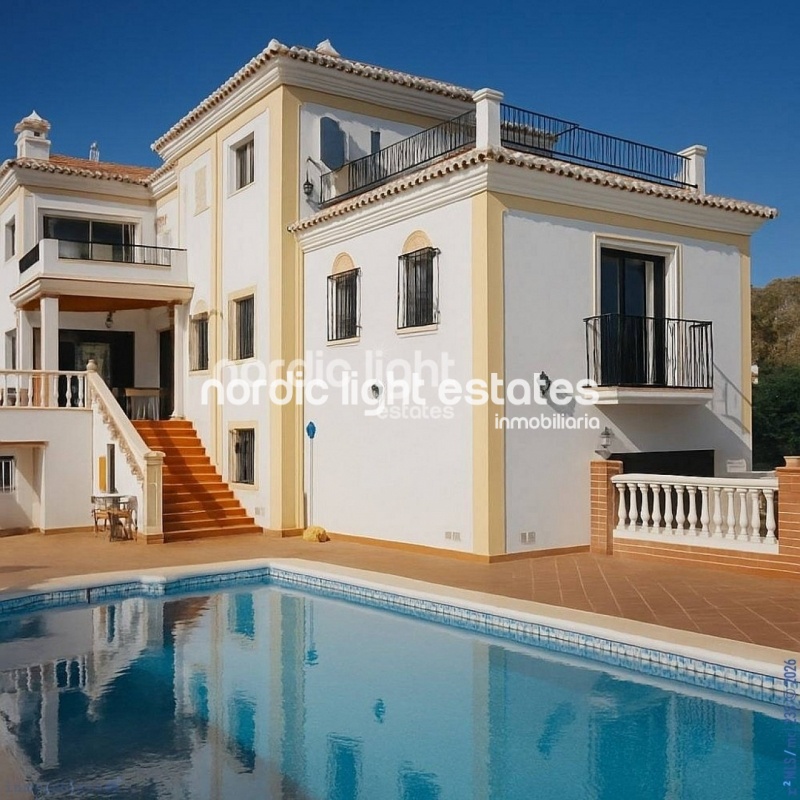 Exclusiva villa de lujo en Cortijo San Rafael, entre Nerja y Frigiliana