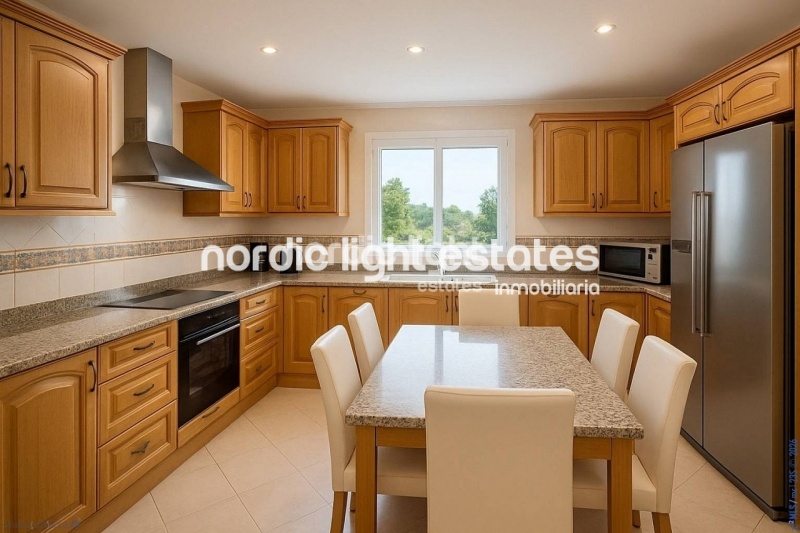 Exclusiva villa de lujo en Cortijo San Rafael, entre Nerja y Frigiliana