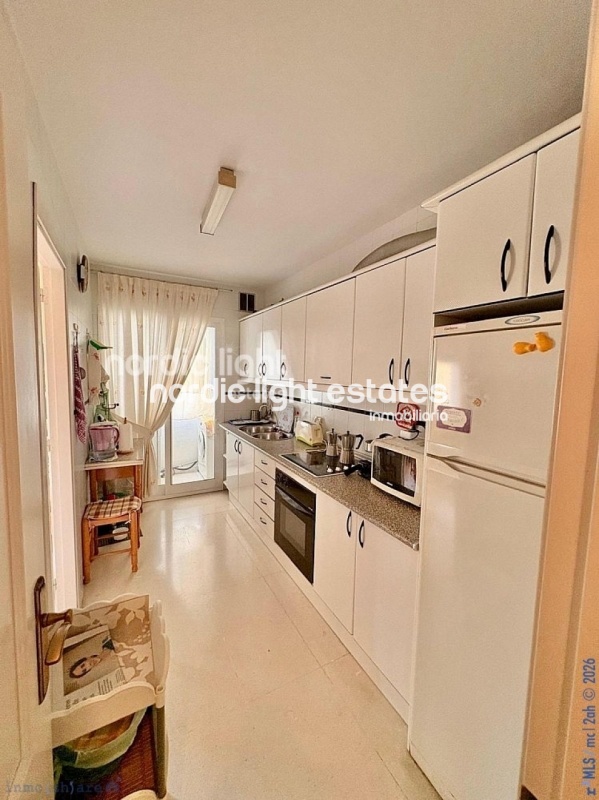 Lovely apartment with parking space only 30 metres to the beach 