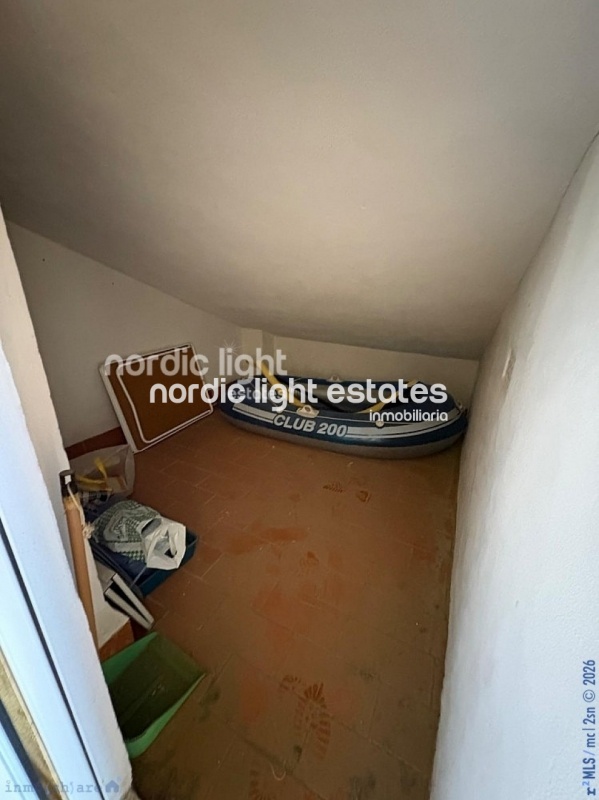 Lovely apartment with parking space only 30 metres to the beach 