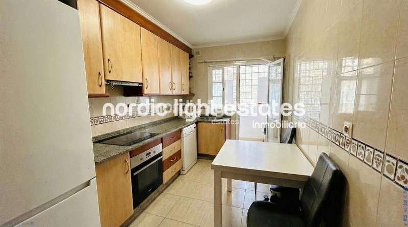 Bonita casa adosada en una urbanización