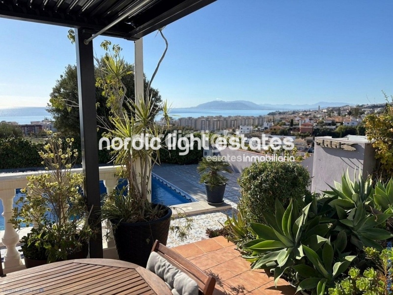 Impresionante villa de solo una planta