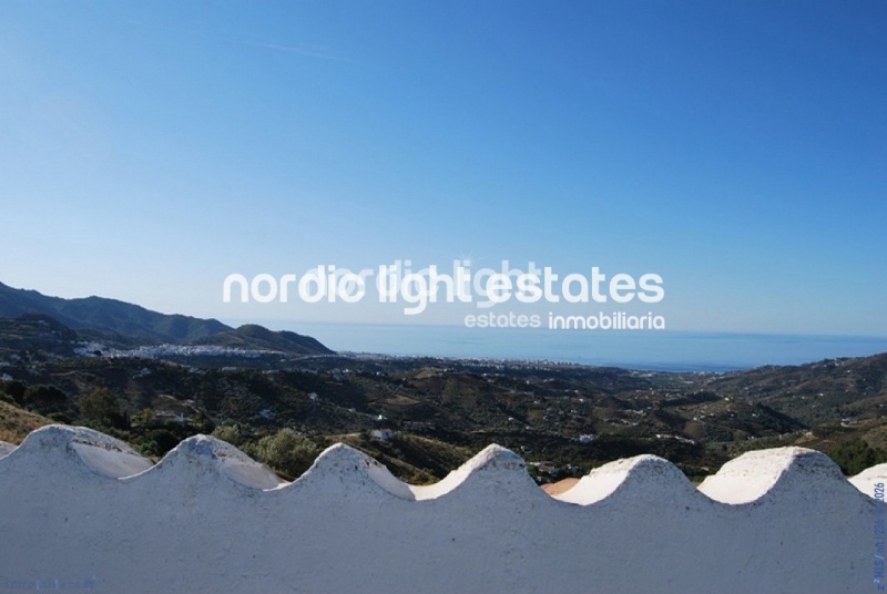 Unique estate, house and thriving business