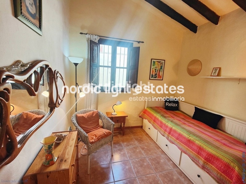 Gran oportunidad. Casa de campo muy muy cerca de Nerja