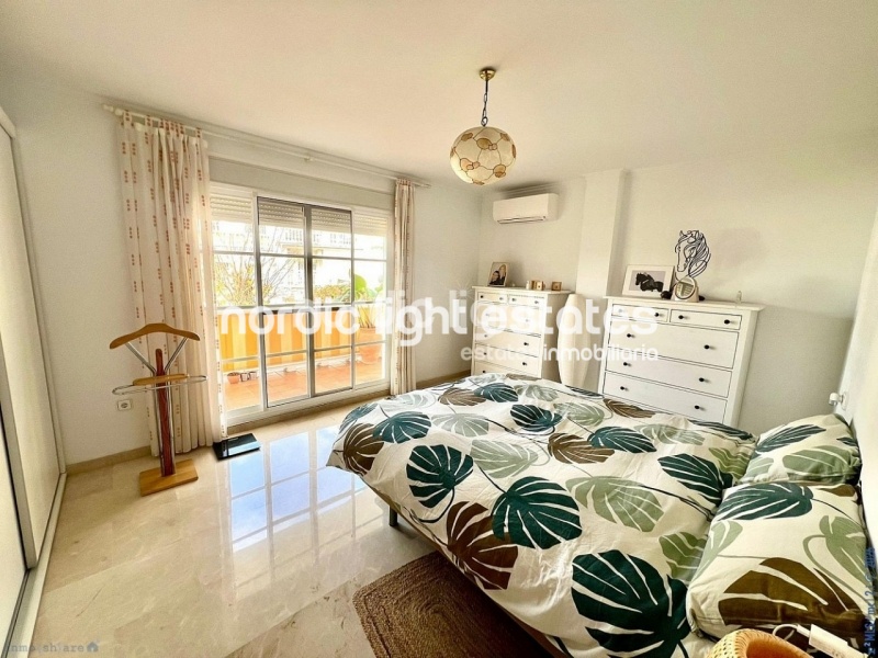 Preciosa villa en Rivera de Trayamar 