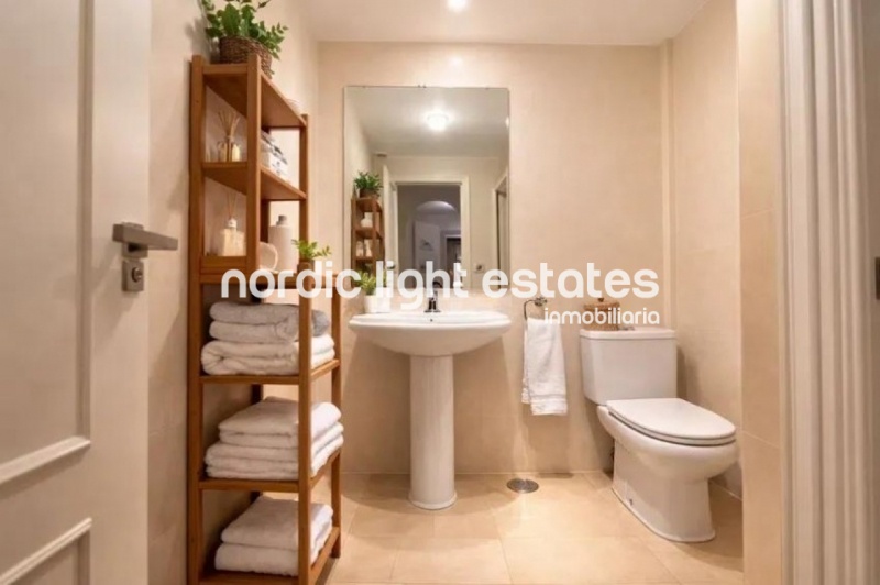 Stunning semi-detached villa with panoramic views 